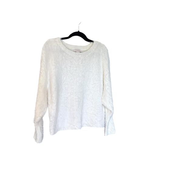 If It Were Me Cream Eyelash Long Winged Sleeves Round Neck Sweater  sz L - Picture 1 of 8